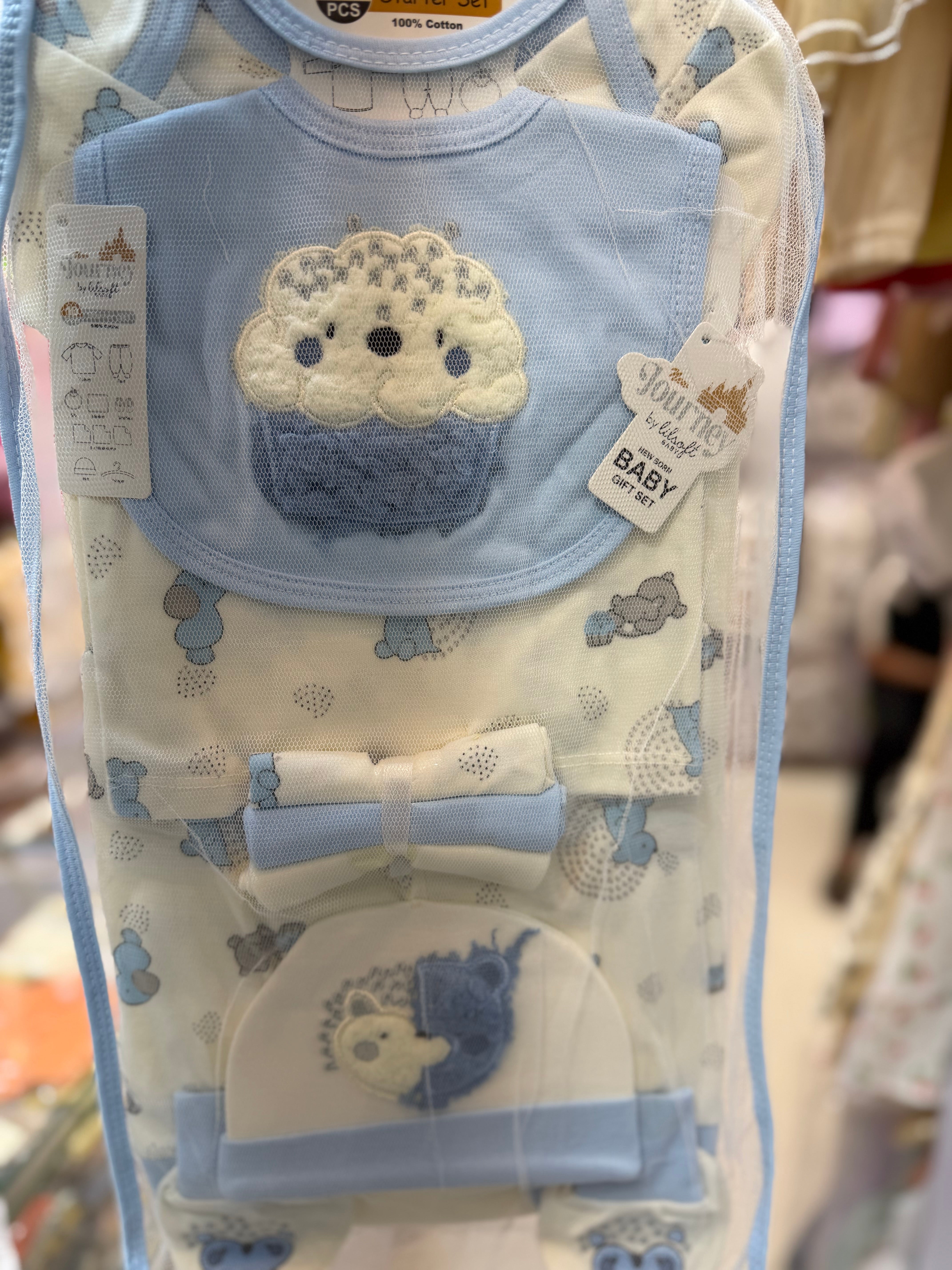 10 Piece Newborn Baby Starter Set – Unisex Cotton Gift Set with Shirt, Pajama, Bib, Blanket, Cap, Booties & Wash Cloths