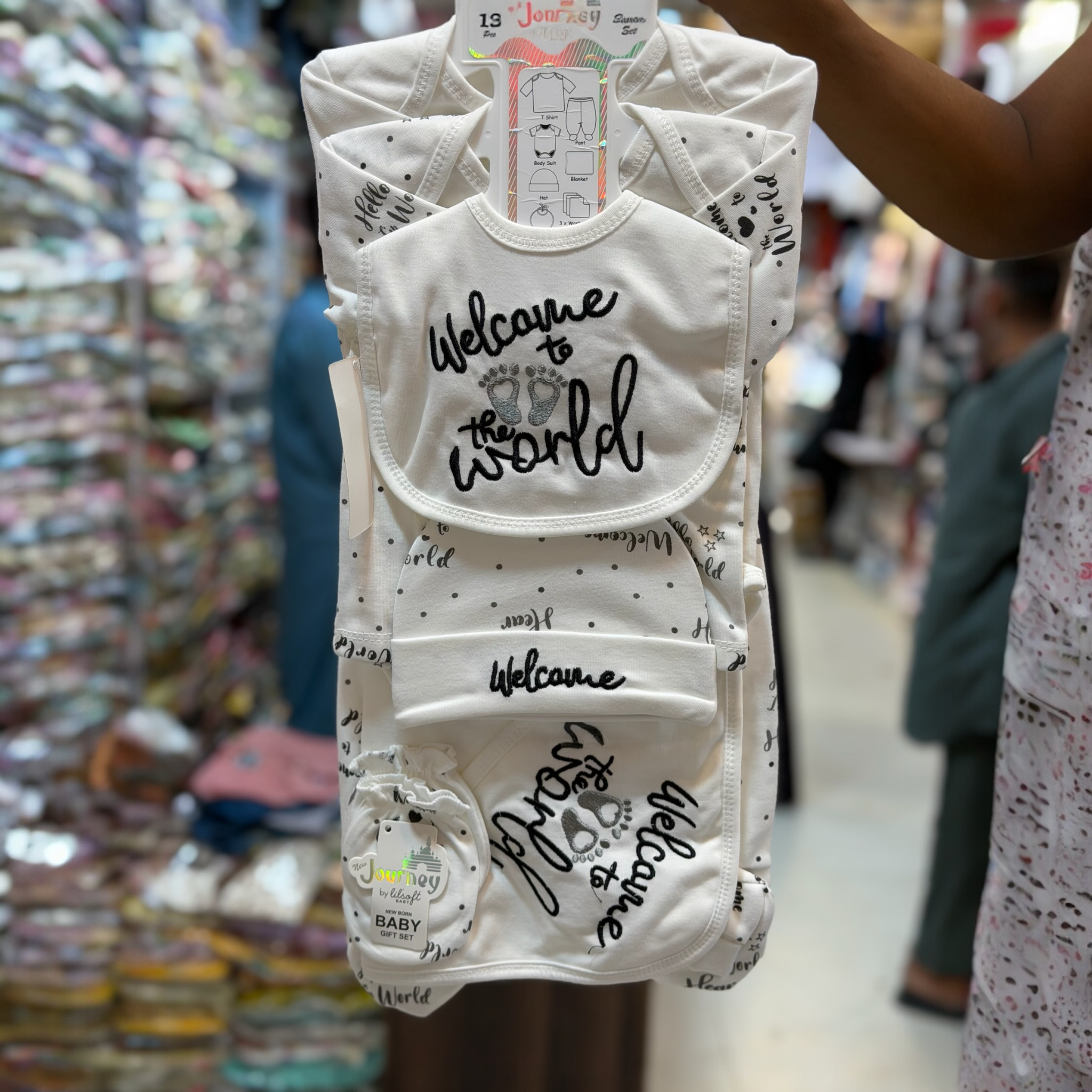 13 Piece Newborn Baby Starter Set – 100% Cotton Welcome to the World Gift Set with Romper, Blanket, Cap, Bib, Booties & Shoes